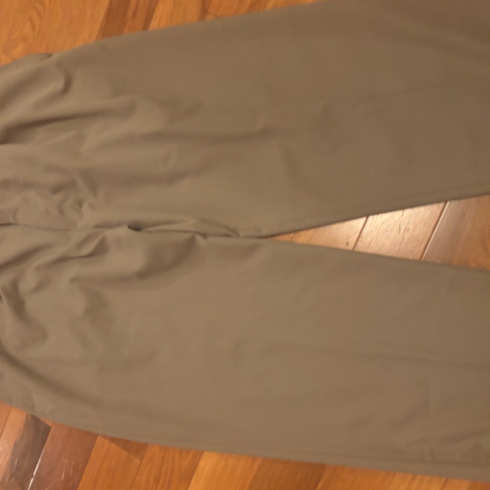 Haggar Men's Tan Dress Pants